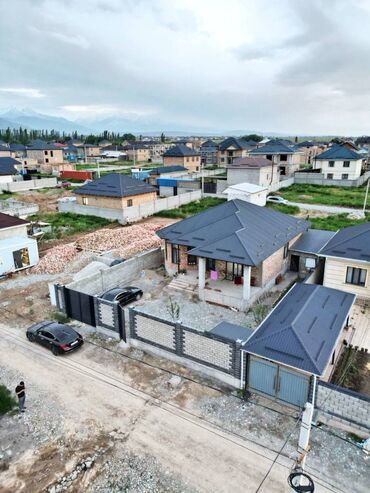 Продажа домов: Дом, 135 м², 4 комнаты, Агентство недвижимости, Косметический ремонт