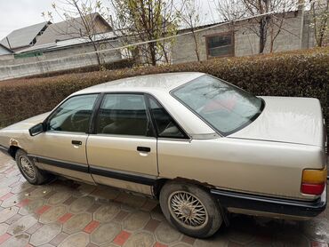 Audi: Audi 100: 1988 г., 2.3 л, Механика, Бензин, Седан