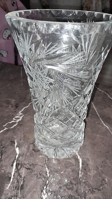 Bir vaza, Xrustal