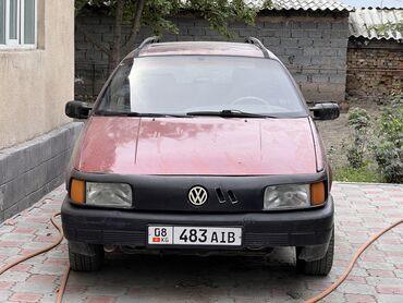 пасат 2: Volkswagen Passat: 1992 г., 1.9 л, Механика, Дизель, Универсал