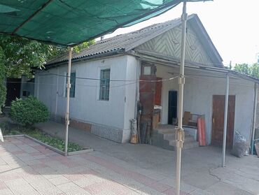 сдаю дом в шопокове: Үй, 1000 кв. м, 3 бөлмө, Менчик ээси, Эски ремонт
