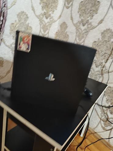 PlayStation 4 Pro oyun konsolu - Model: PS4 Pro (qara rəng) - Yaddaş