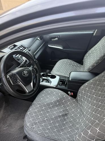 Продажа авто: Toyota Camry: 2013 г., Автомат, Бензин, Седан — 5