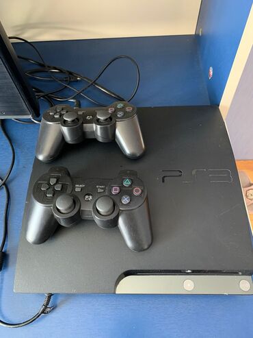 playstation icarəsi: 3 Eded Play Station 3 Eded Televizor 109 Ekran 3 Eded Divan 3 Eded