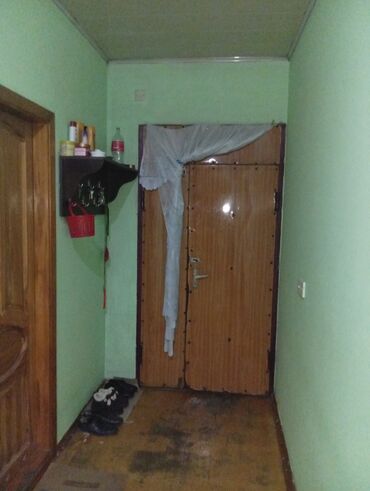 Uzunmüddətli kirayə evlər: 90 kv. m, 3 otaqlı, Qaz — 25