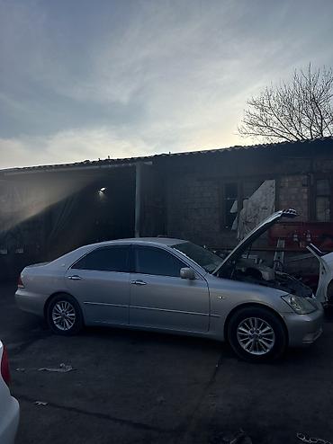 Toyota: Toyota Crown: 2004 г., 3 л, Автомат, Бензин, Седан — 5