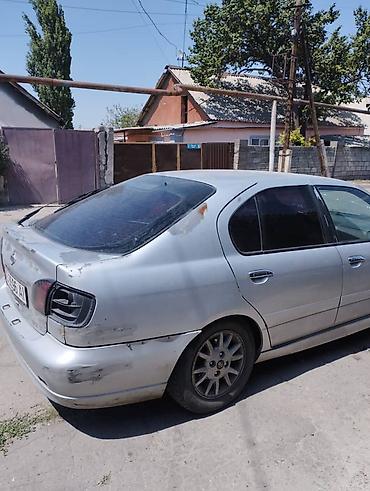 p11: Nissan Primera: 2001 г., 1.8 л, Механика, Бензин, Хэтчбэк — 5