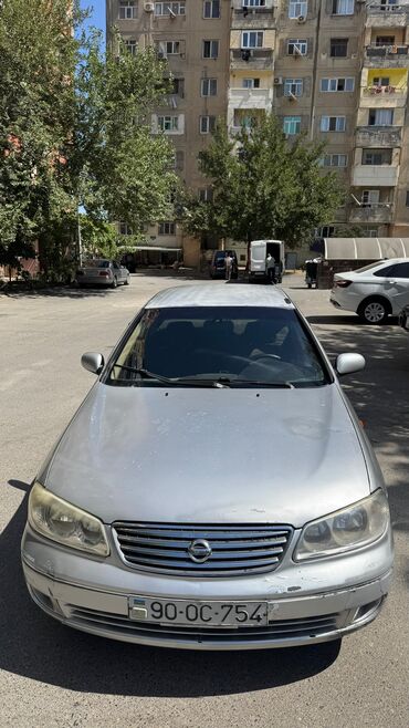 Nissan Sunny: 1.3 l | 2007 il Sedan