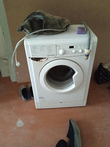 indesit: Стиральная машина Indesit, фронтальная загрузка, загрузка до 5 кг — 1