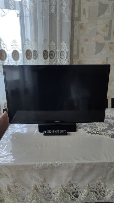 televizorların satışı: İşlənmiş Televizor Samsung LCD 82" HD (1366x768), Ünvandan götürmə