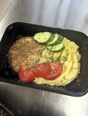 Готовые блюда, кулинария: 🍱 ДААМДУУ ТАМАКТАР — ЗАКАЗ КАБЫЛ АЛАБЫЗ! 🍱 Кеңсеңизге, компанияңызга — 7