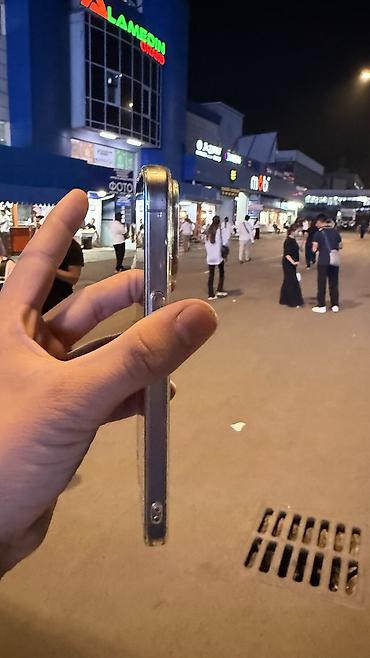 core i9: IPhone 15 Pro Max, Новый, 256 ГБ, Natural Titanium, Чехол, 82 % — 6