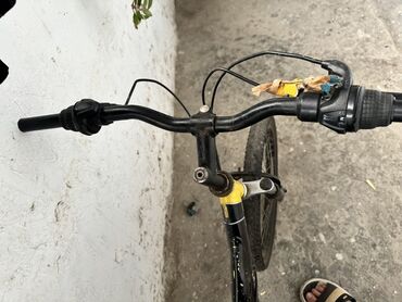 VAZ (LADA): Velosiped – dağ/şəhər tipli,sarı qara reng Velosipedin problemleri