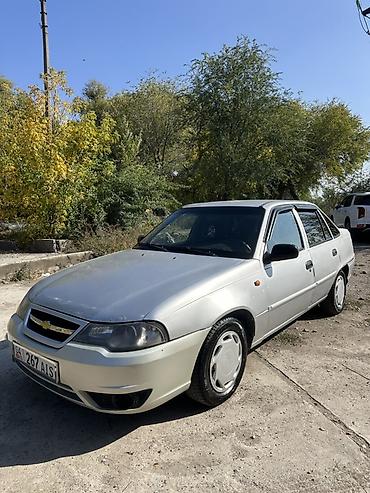 Chevrolet Nexia: 2010 г., 1.6 л, Механика, Газ, Седан