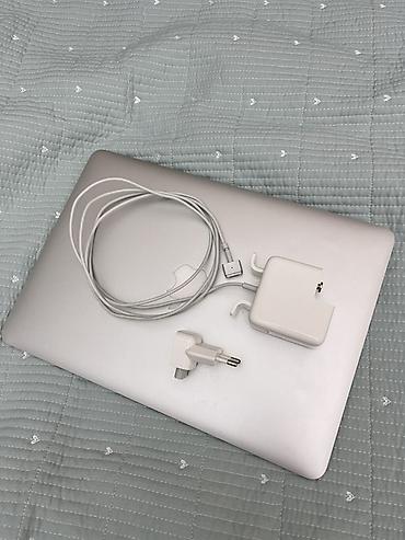 Ноутбуки Apple (MacBook): Apple MacBook Air 13" - Корпус из алюминия, цвет Silver - Экран 13" с — 4