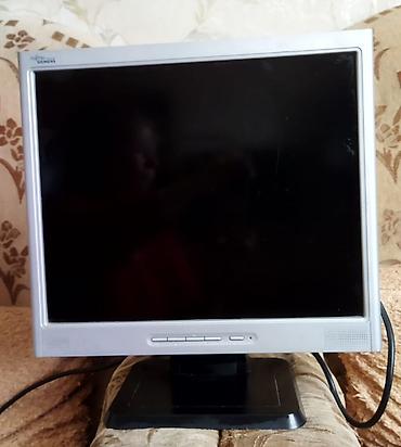 Monitorlar: Fujitsu Siemens LCD monitor manitor işlək di unvan hövsan - Ekran — 1