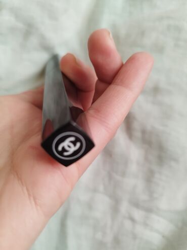 Salon, tibbi kreslolar: Для хранения ресниц. kiprik ve s. uchun saxlanma — 10