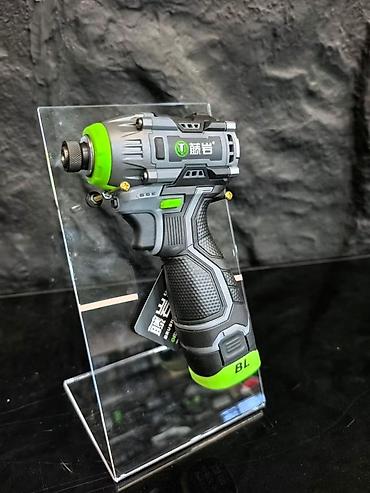 гайковерт аккумуляторный brushless: Компактный аккумуляторный ударный гайковёрт/шуруповёрт BL. - — 1