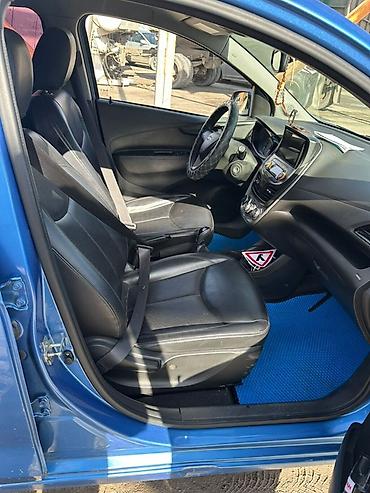 Chevrolet: Chevrolet Spark: 2016 г., 1 л — 6