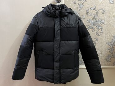 длинная куртка мужская: Куртка M (EU 38), цвет - Черный