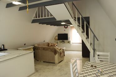 Günlük kirayə evlər: 100 kv. m, 2 otaqlı, Artezian quyusu, İnternet, Qaz — 10