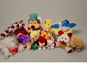 Продаю игрушки за все 600с