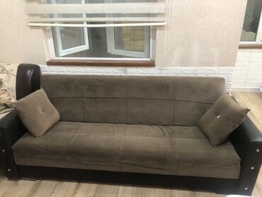 islemis taxta: Divan
