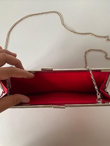 Классические сумки: Вечерняя сумочка из перьев страуса дополнит ваш выход в свет — 14