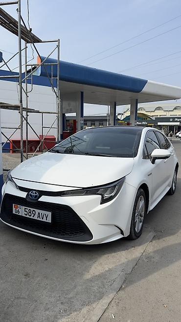 Toyota: Toyota Levin: 2023 г., 1.8 л, Вариатор, Гибрид, Седан — 2