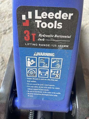 седл: Гидравлический подкатной домкрат Leeder Tools 3 т - Грузоподъемность — 2