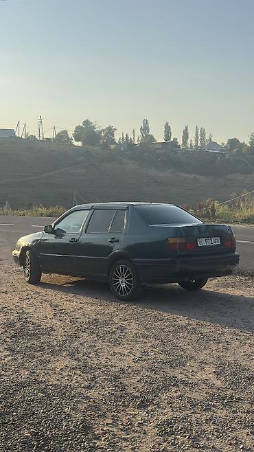 vento капот: Volkswagen Vento: 1997 г., 1.8 л, Механика, Бензин, Седан — 2