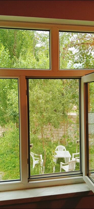 Günlük kirayə evlər: 90 kv. m, 3 otaqlı, Qaz, İşıq, Su — 13