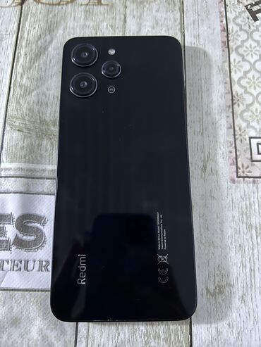 xiaomi mi4c 16gb black: Xiaomi 12, 256 GB, rəng - Qara, 
 Face ID, İki sim kartlı, Barmaq izi