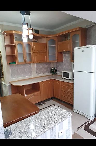 боконбай: 🏠 Сдаётся уютная 1-комнатная квартира в центре города! 📍 Район — 1