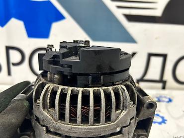 Генераторы: Генератор Mercedes-Benz 2011 г., Б/у, Оригинал, Германия — 10