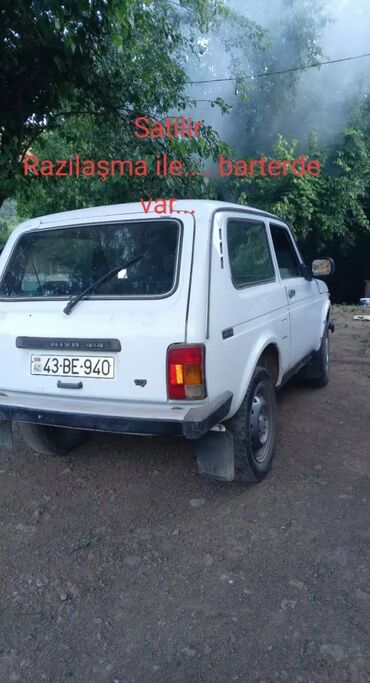 niva maşını: VAZ (LADA) 4x4 Niva: 1.7 l | 2002 il Ofrouder/SUV