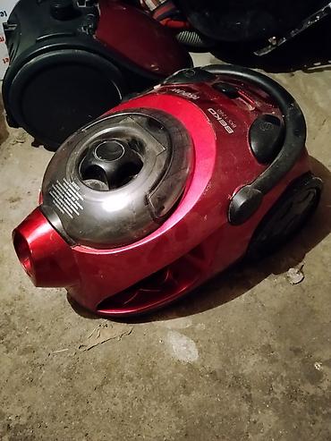beko tozsoran: Beko BSF 420 torbalı tozsoran - Güc: 1600 W (korpus üzərində — 1