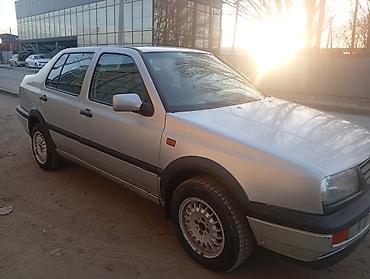 Volkswagen: Volkswagen Vento: 1993 г., 1.8 л, Механика, Седан — 7