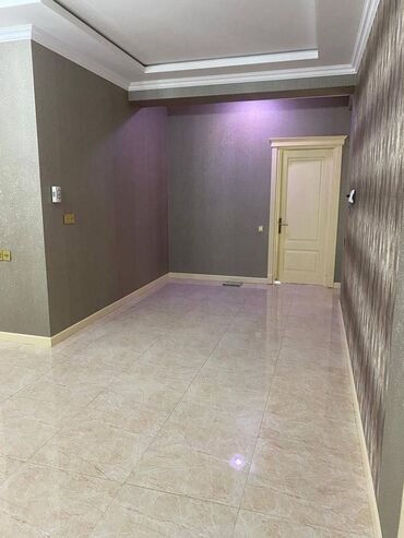 Yeni tikili: 3-cü mikrorayon, 3 otaqlı, Yeni tikili, m. 20 Yanvar, 152 kv. m — 10