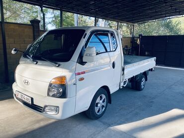 срочно срочно продам машину: Hyundai Porter: 2018 г., 2.5 л, Автоматтык, Дизель