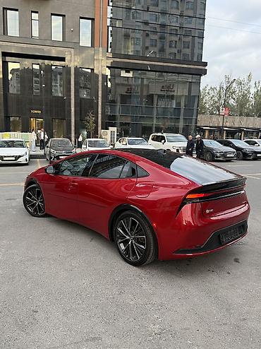 byd leopard: Toyota Prius: 2023 г., 2 л, Гибрид, Фастбек — 4