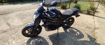 Kawasaki: Kawasaki Er6N 2012 godina 649ccm 53kw 43000km Motor je vizuelno u na lalafo.rs — 3 Kawasaki: Kawasaki Er6N 2012 godina 649ccm 53kw 43000km Motor je vizuelno u — 3