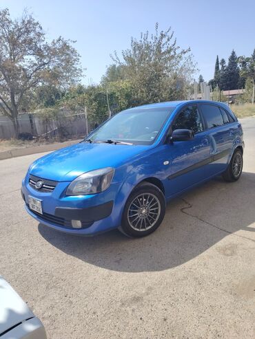 kia picanto qiymeti: Kia Rio: 0.5 l | 2006 il Sedan