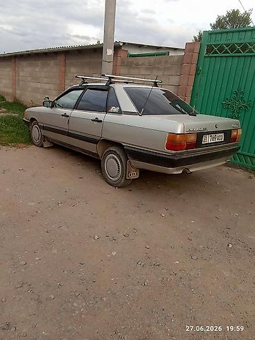 Audi: Audi 100: 1984 г., 1.8 л, Механика, Бензин, Седан — 8