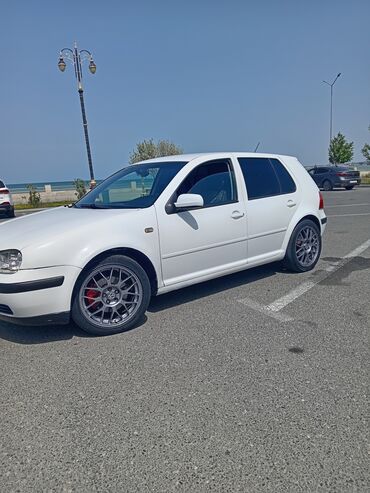 Təkərlər: İşlənmiş Disk təkər Volkswagen 225 / 45 / R 17, 5 Boltlu