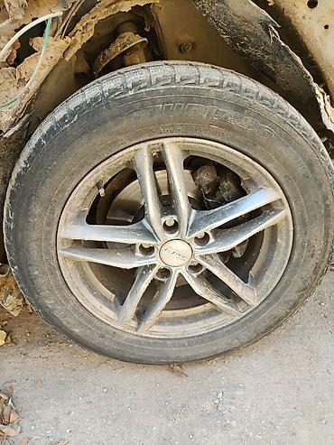 полик 5 д: Продаю по запчастям есть все детали салона мотор м104 2.8 с коробкой — 3