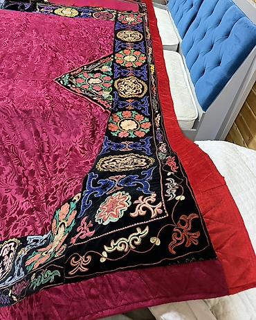 бархатный: Туш кийиз.Большое декоративное покрывало с национальной вышивкой - — 3