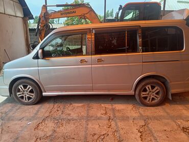 продам срочно машину: Honda Stepwgn: 2003 г., 2 л, Автоматические, Бензин, Минивэн
