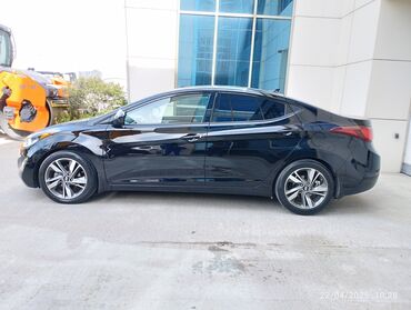 Hyundai: Hyundai Elantra: 1.8 l | 2015 il Sedan — 8