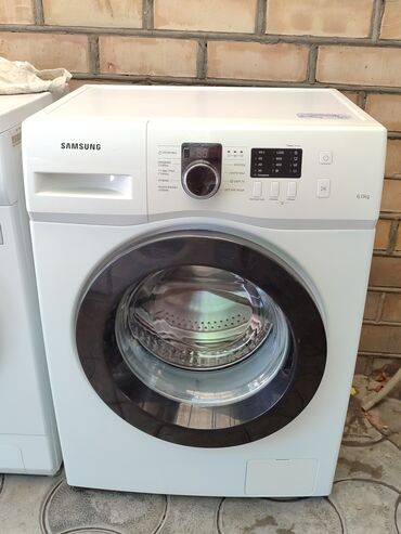 стиральный машина продаю: Стиральная машина Samsung, Б/у, Автомат, До 6 кг, Компактная